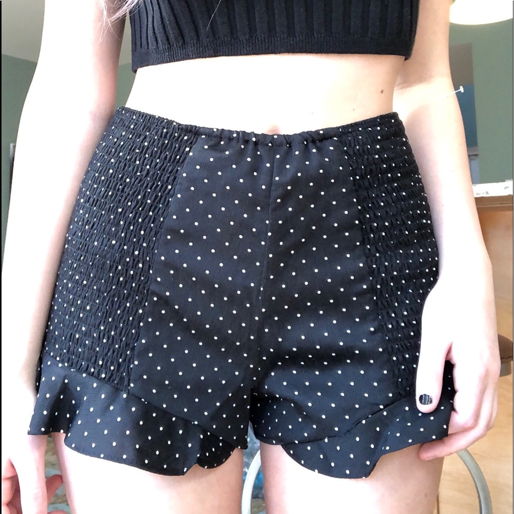 Tillys flared black and white polka dot shorts - Picture 2 of 3